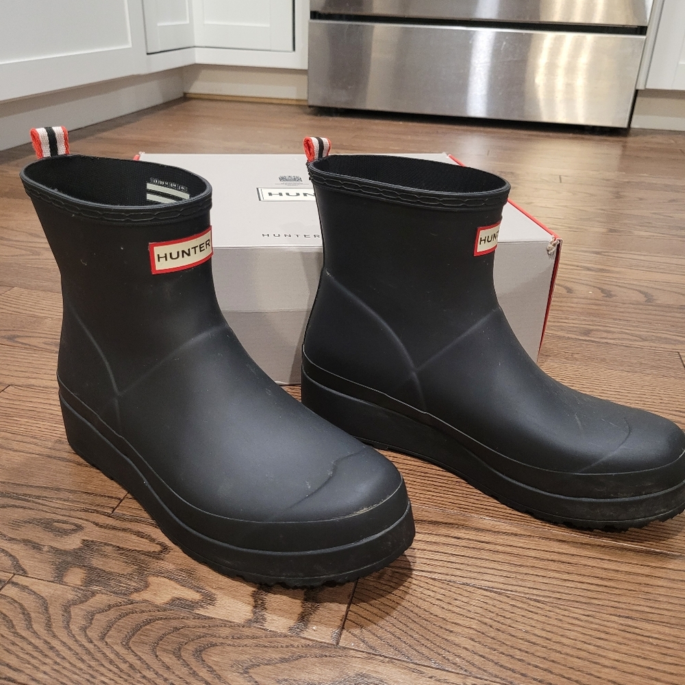 Hunter Play Boot Short Size 9 Black